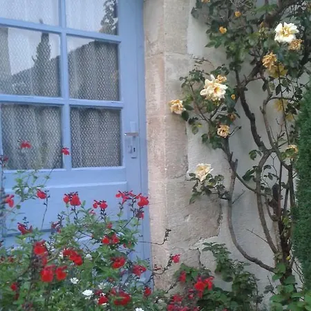 La Maison Bleue Saint-Gelais Exterior photo